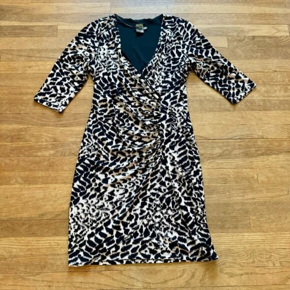 Dresses & Skirts - Taylor animal print ruched 3/4 sleeve knee length sheath dress size 12 b33